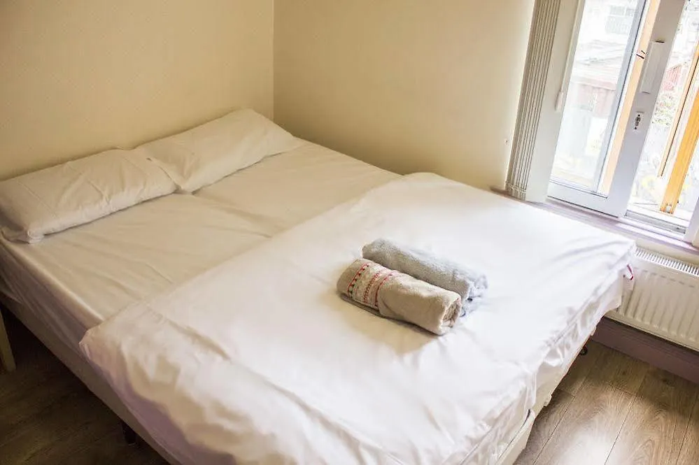 The Times Hostel - Camden Place 都柏林