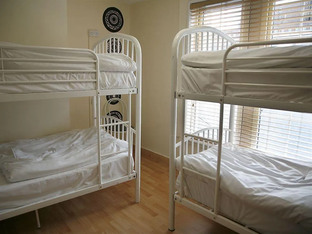 The Times Hostel - Camden Place Dublin