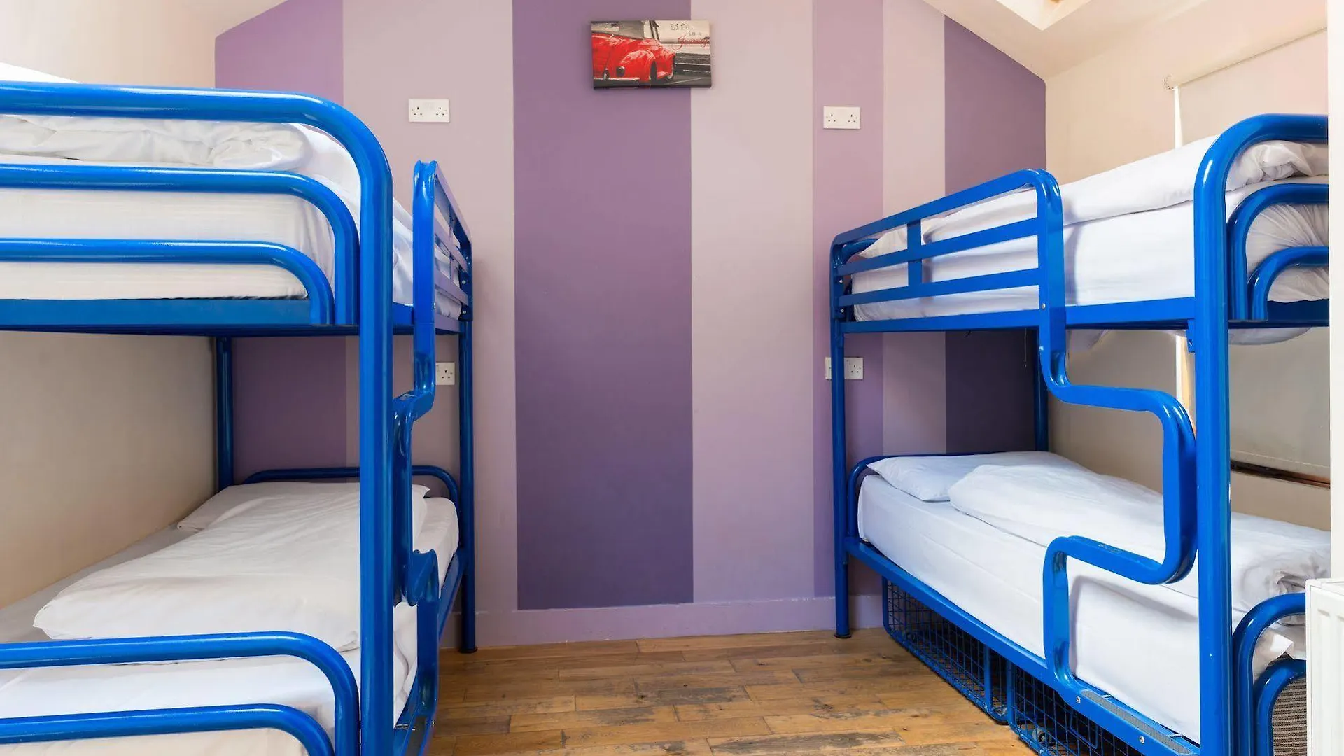 The Times Hostel - Camden Place Dublin Ireland