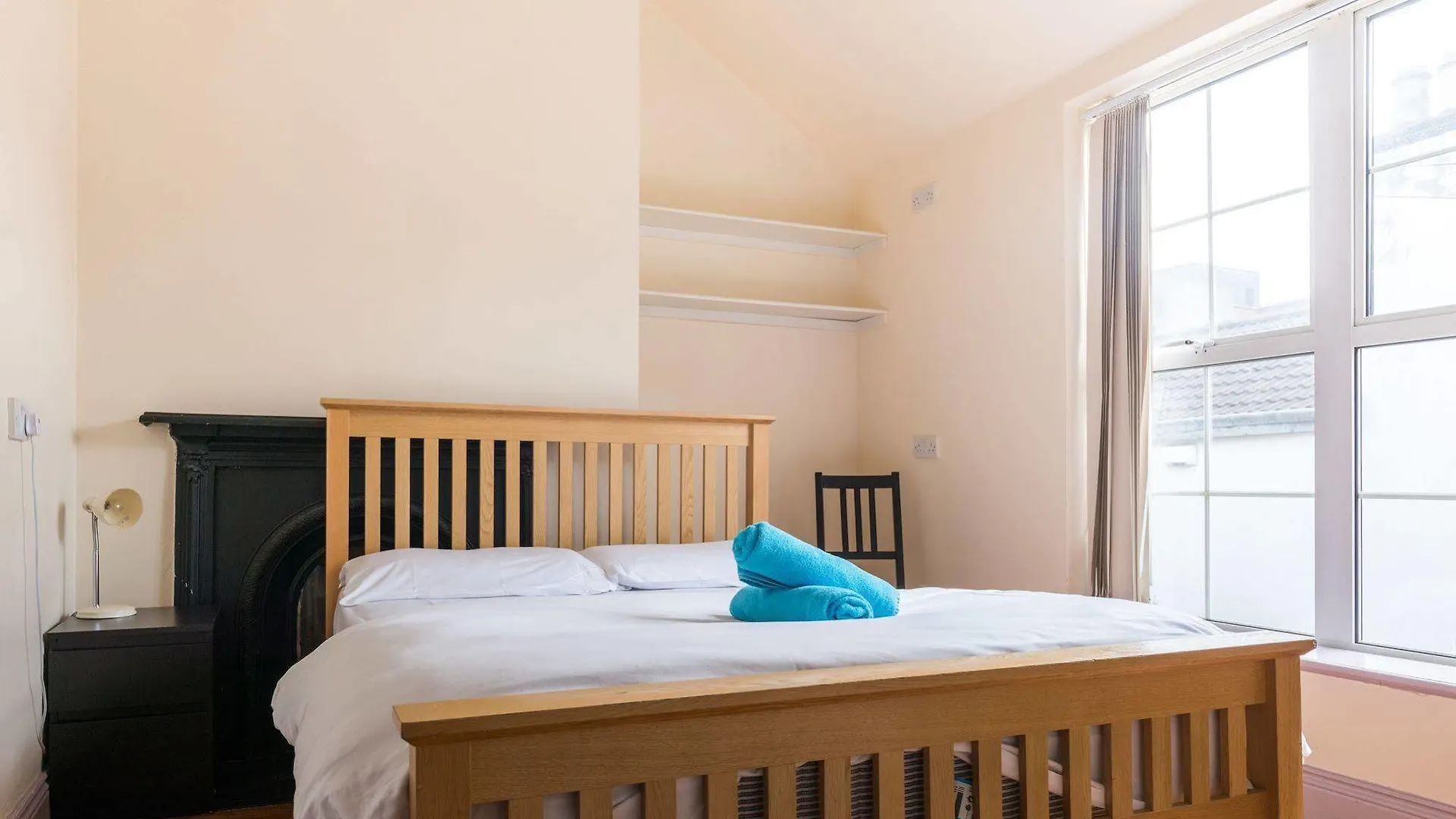 The Times Hostel - Camden Place Dublin 0*,